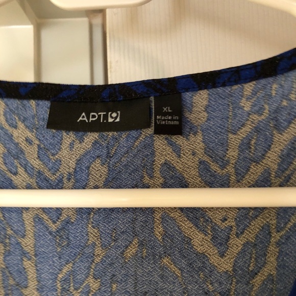 Apt 9 top blue and black NWT - Picture 3 of 5